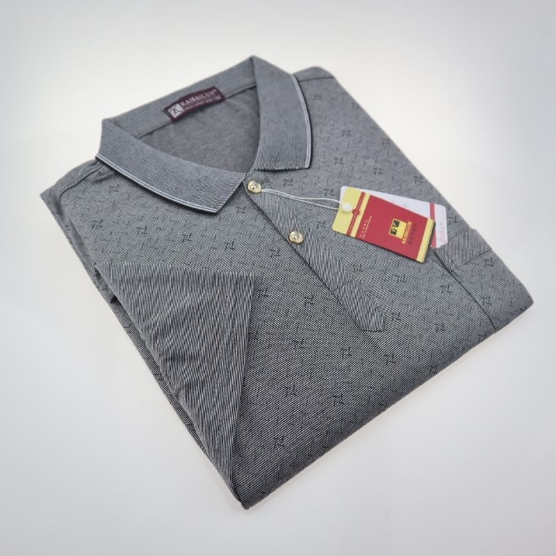 เสื้อโปโลผู้ชายโทนเทาเนื้อผ้าดีตัดเย็บเรียบร้อยชักแล้วไม่ต้องรีดpolo