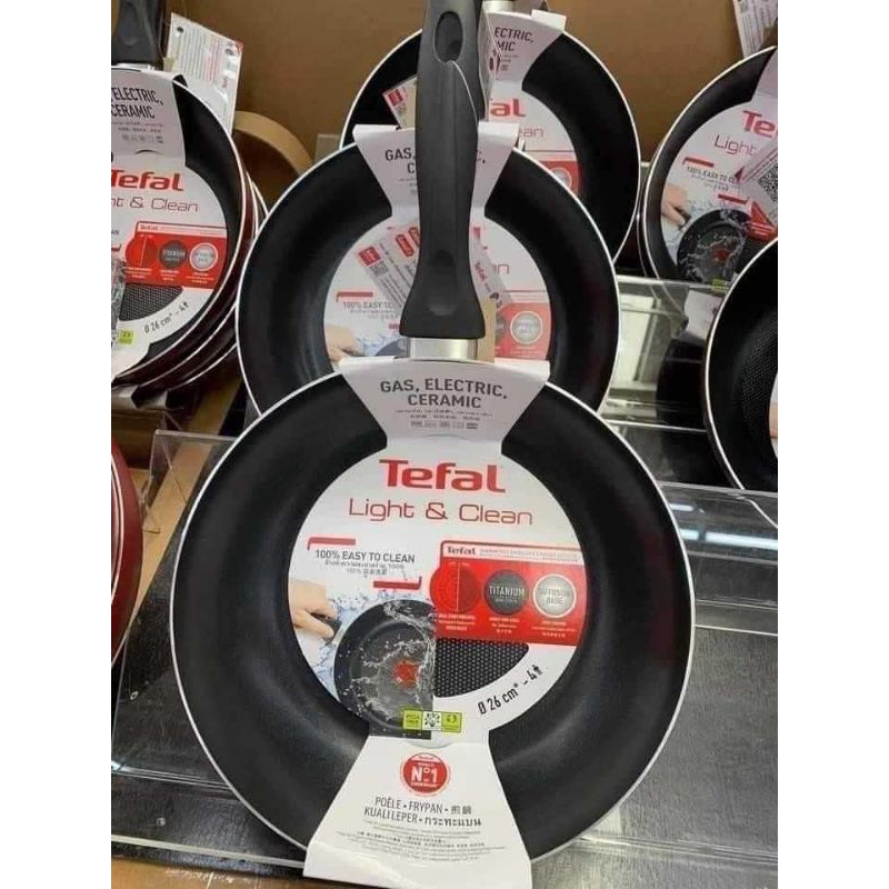 Tefal กะทะก้นลึกอย่างหนา อย่างดี  กระทะ Tefal ขนาด26 cm./ลึก7cm.
เคลือบไทเทเนียมไม่ติดกระทะ