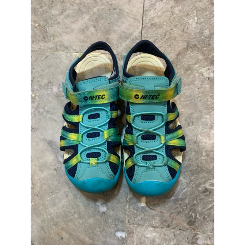 รองเท้ารัดส้นยี่ห้อHi Tec(มือสอง)