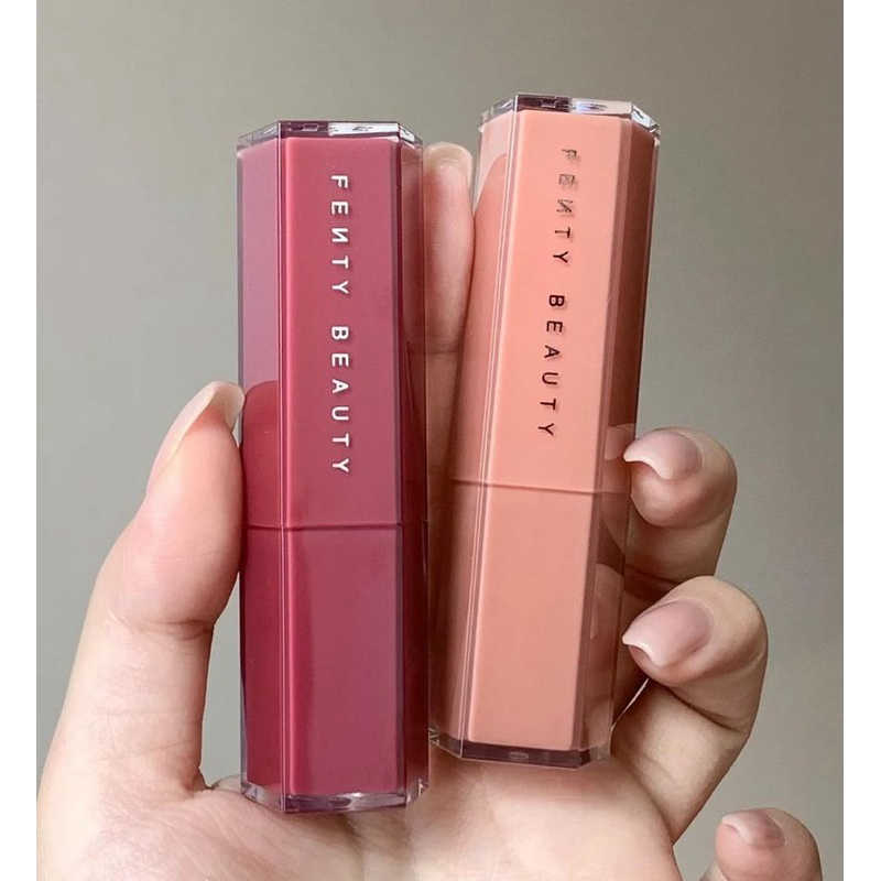 เฟนตี้ Gloss Bomb Stix