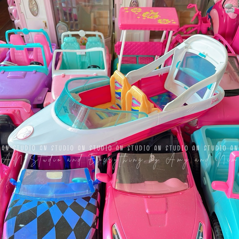 Mercari Barbie Toys & Collectibles บาร์บี้ เรือ รถของเล่นมือสองสภาพสวย
