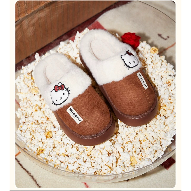 (Pre-order) Gukoo x hello kitty winter slipper