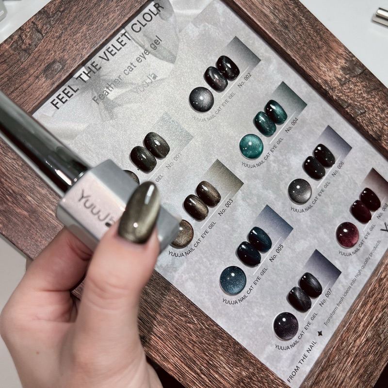 เซตสีเจล Fearher Cat Eye [Yuuja] 8 สี พร้อมชาร์ทโชว์กรอบไม้ l เซตสีเจลทาเล็บลูกแก้ว แคทอาย