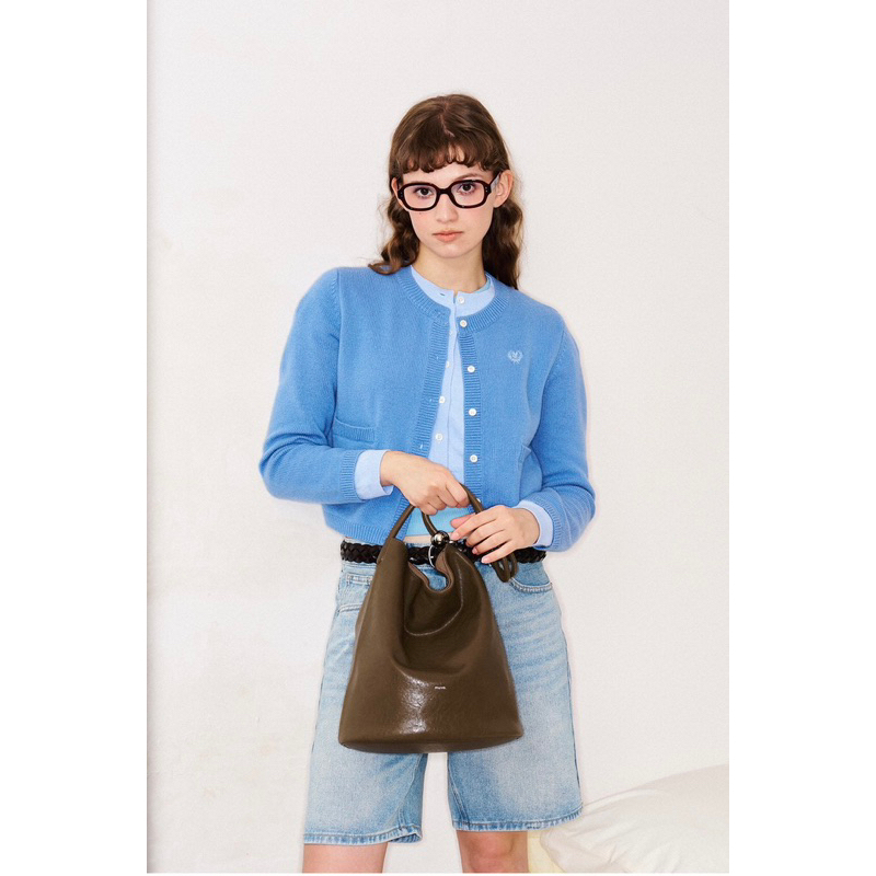 พร้อมส่งทุกสี💖MUVA (โค้ดลด 30% สูงสุด 1,000฿) new collection buckets bag  แท้100% จากชอป 💖แถมฟรีจี้พวงกุญแจ - รูปที่ 4