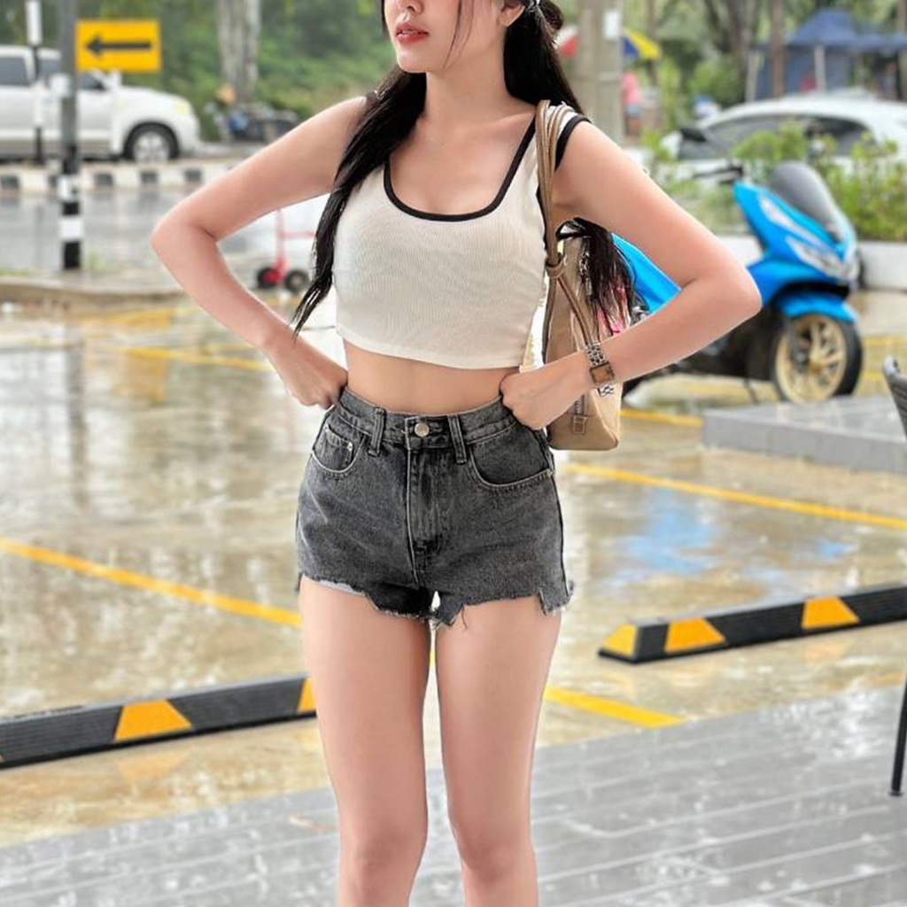 กางเกงยีนส์ขาสั้นเอวสูง ตัดปลายขาเหลี่ยม สไตล์เกาหลี