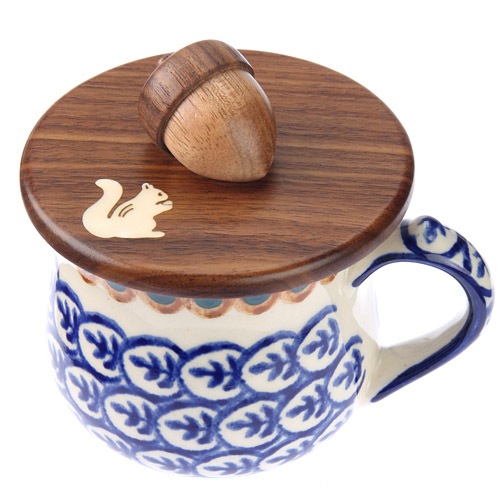 Inlaid Squirrel Acorn Lid Walnut