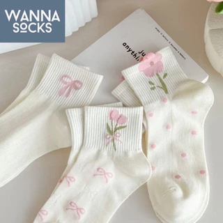 ส่งจากไทย!! ถุงเท้าผู้หญิง Lily Flower ลายดอกไม้ สไตล์เกาหลี ถุงเท้าแฟชั่น แนววินเทจ ทำจากผ้าฝ้าย B19