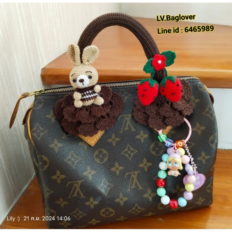 หูถักติดตุ๊กตาน่ารักๆใหม่หุ้มใส่กระเป๋าสำหรับ LV Speedy 20-40  LV alma ทุกขนาด สามารถใส่ได้ค่ะ