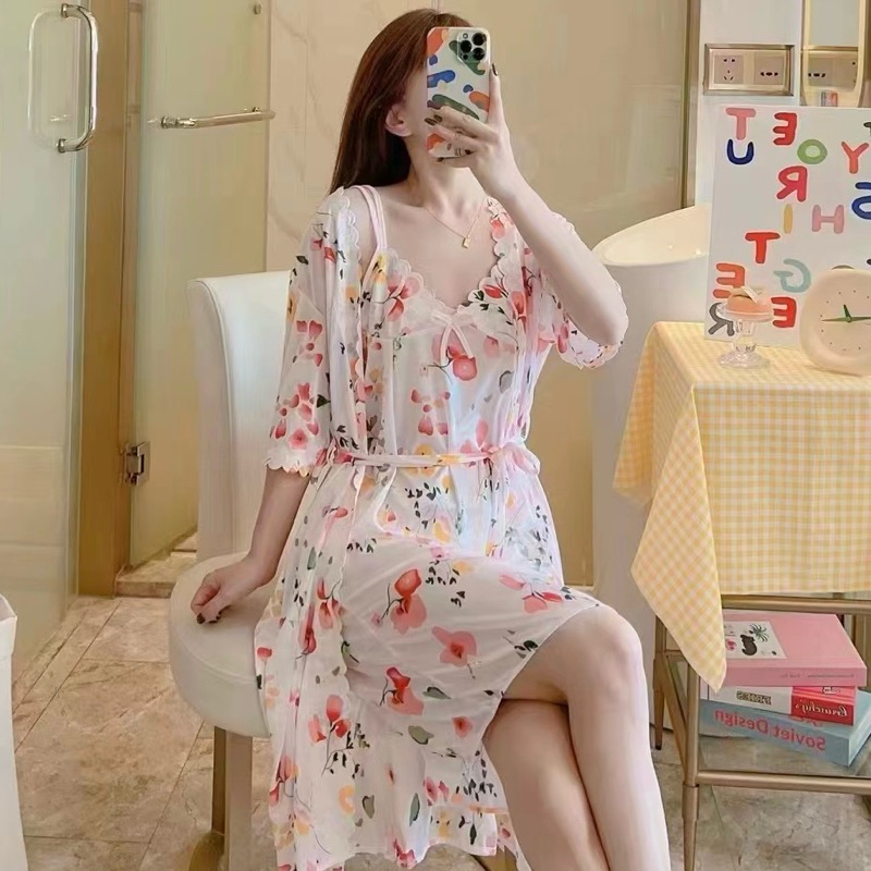 ชุดนอนแบบเซ็ต ชุดนอนกระโปรงสายเดี่ยว+ชุดคลุม (ได้2ชิ้น) ผ้ายืดซีทรู ราคา ถูกที่สุด ดีลบีเคเค แกลเลอรีภาพที่ 4