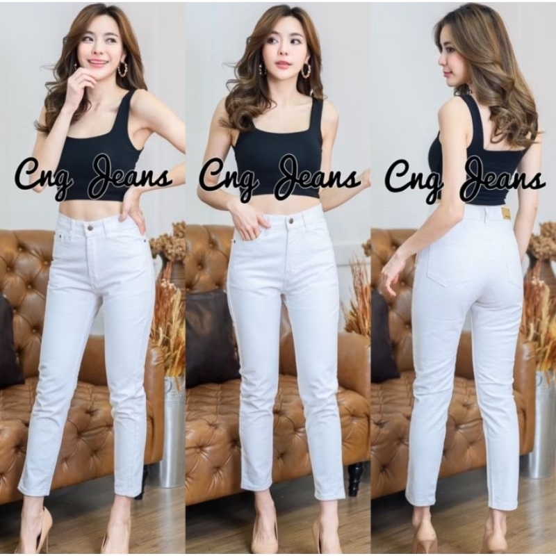 ส่งต่อมือหนึ่ง กางเกงยีนส์ ขายาว ผู้หญิง เอวสูง ผ้าไม่ยืด ขาไม่รัด ป้าย CNG สีขาว