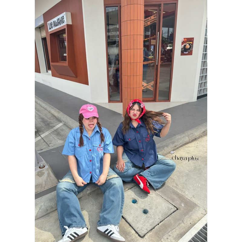 ✅เข้าเพิ่ม พร้อมส่งค่า/LD/ เสื้อเชิ้ตสาวอวบ ผ้ายีนส์ ปักอก กระดุมหัวใจ #เสื้อผ้าไซส์ใหญ่ สาว อ้วน พลัสไซส์ - รูปที่ 4