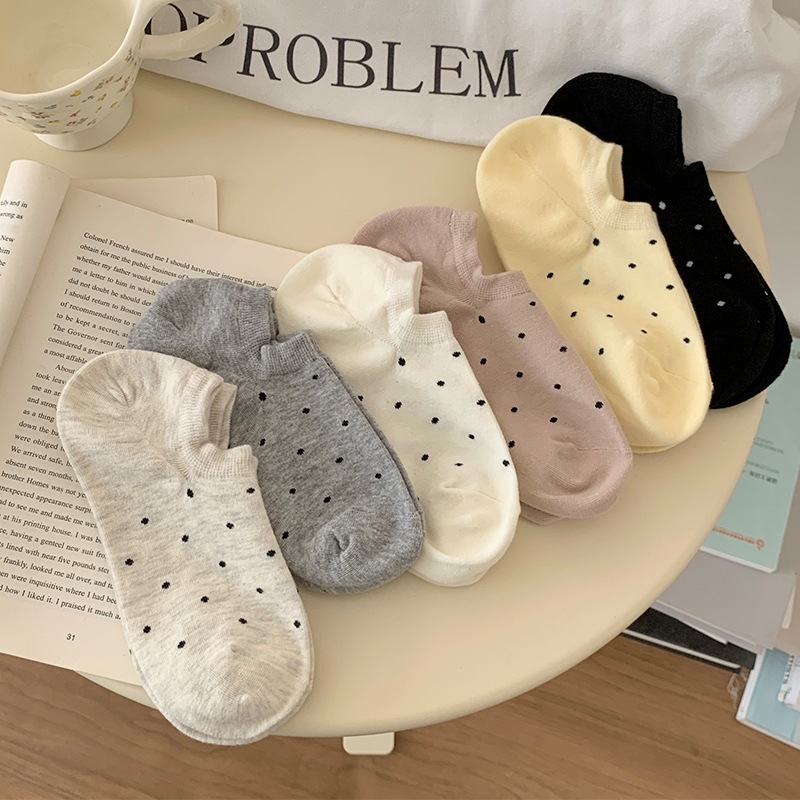 ถุงเท้าผู้หญิงทันสมัย ถุงเท้านักเรียนสไตล์เกาหลี นุ่มสบาย ลายจุดน่ารัก