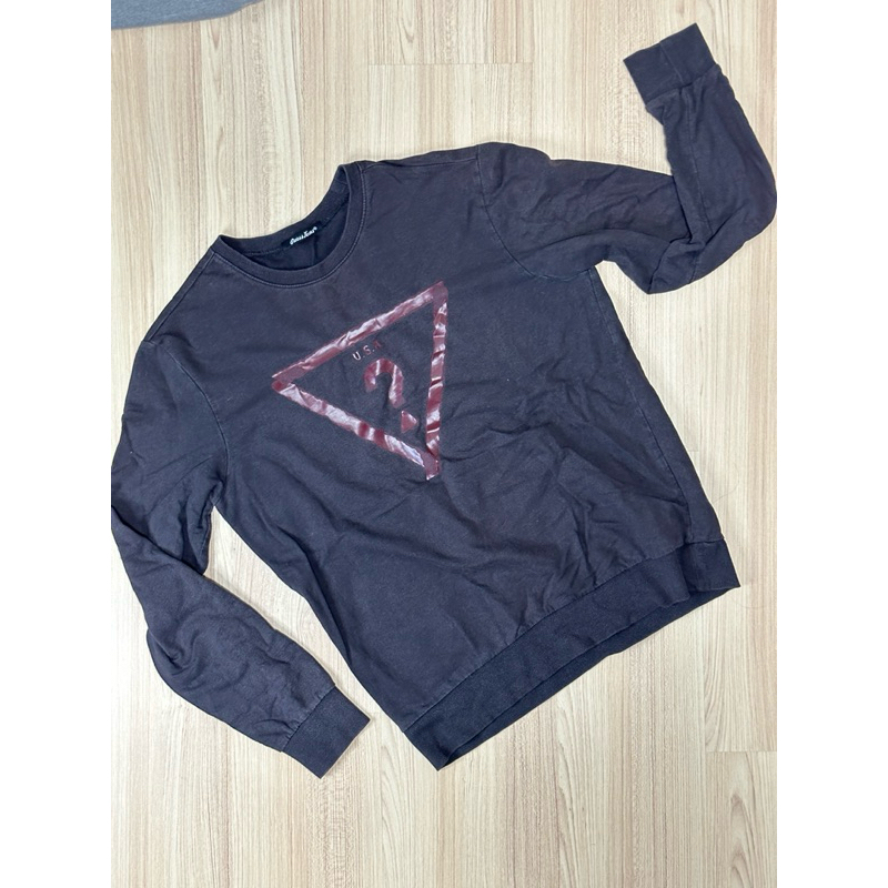 guess sweather มือสอง