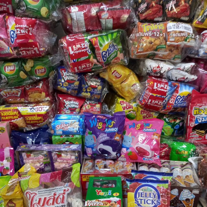 รวมขนม 30ชิ้น คละแบบ อร่อยไม่ซ้ำ คุ้มค่า บรรจุ30ชิ้น