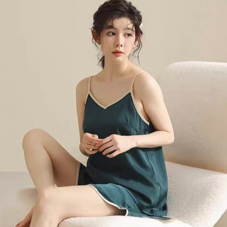 055-เสื้อนอนหรือชุดนอนเซ็กซี่สายเดี่ยว+ขาสั้น ได้ทั้ง 2 ชิ้น **ไม่มีฟองน้ำ ผ้าบางสบายนิ่มไม่เคืองผิว (สินค้าพร้อมส่ง)