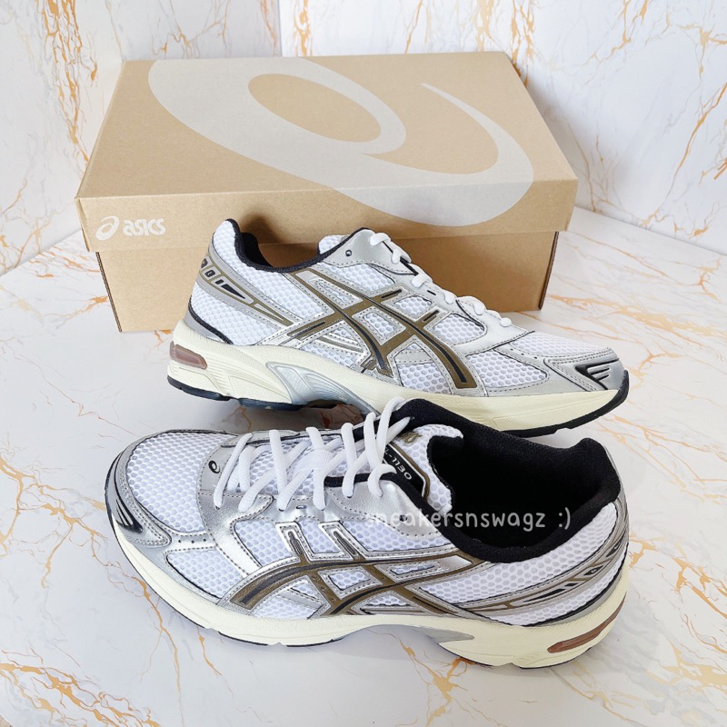 [พรีออเดอร์] รองเท้า Asics Gel-1130 / (1201A256-113) Color: White/Clay Canyon