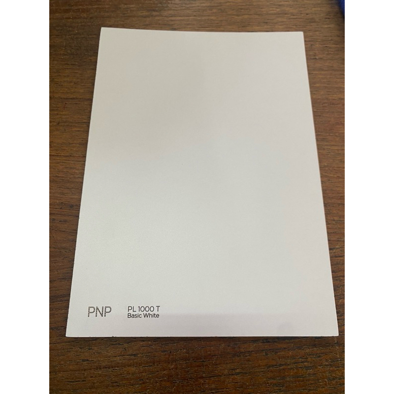 แผ่นโฟเมก้า PNP สีขาวผิวเรียบด้าน ขนาด 120x240 ซม หนา 0.6 มิล ใช้ติดเฟอร์นิเจอร์ โต๊ะ ผนัง
