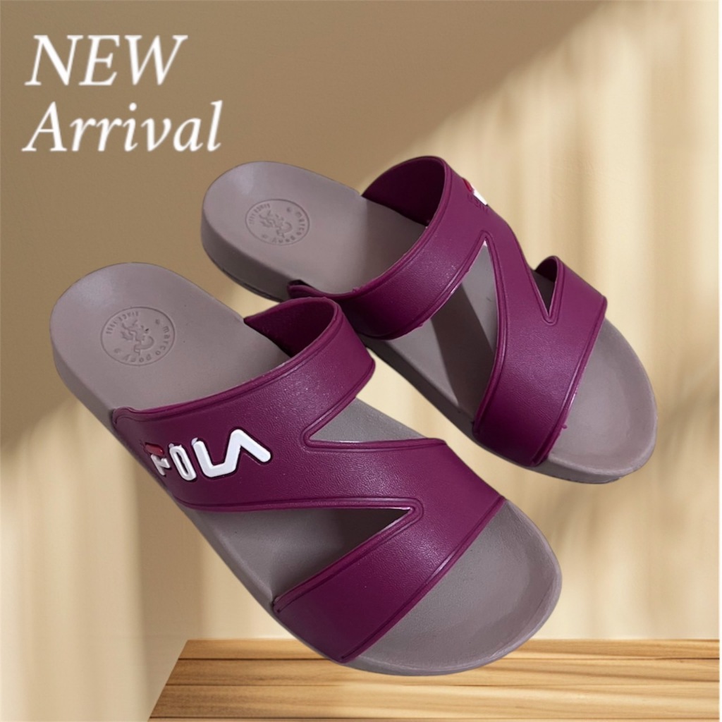 สวมMarco Pony ลายPOLA รุ่น778-2 พื้นไฟล่อนพื้นนิ่มมากๆสวมใส่สบายเท้า มีให้เลือกถ