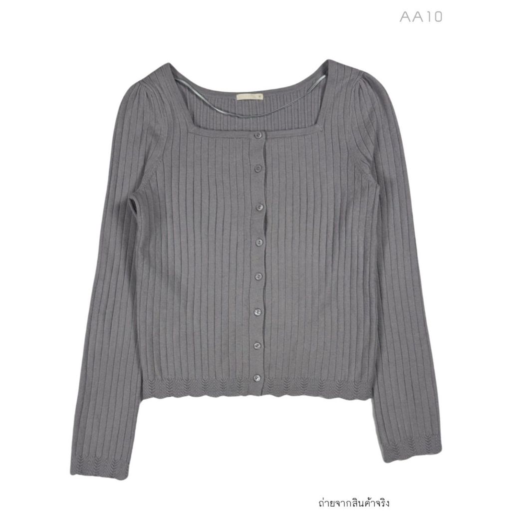 AA10 - มือสอง เสื้อคาร์ดิแกนเขนยาว สีม่วงพาสเทล น่ารักมาก  กระดุมผ่าหน้า คอเหลี่ยม ป้าย GU