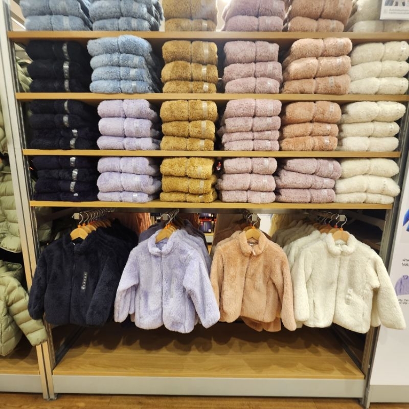 รับหิ้วของแท้ Uniqlo เสื้อหนาวน้องๆ เด็กๆ Fluffy Yawn ขนนุ่ม