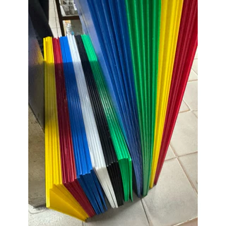 ฟิวเจอร์บอร์ด ขนาด 49x65 / 65x120ซม. รุ่นหนา 5 มิล Future Board พลาสติก แผ่นลูกฟูก พีพีบอร์ด ฟิวเจอบอด US.Station