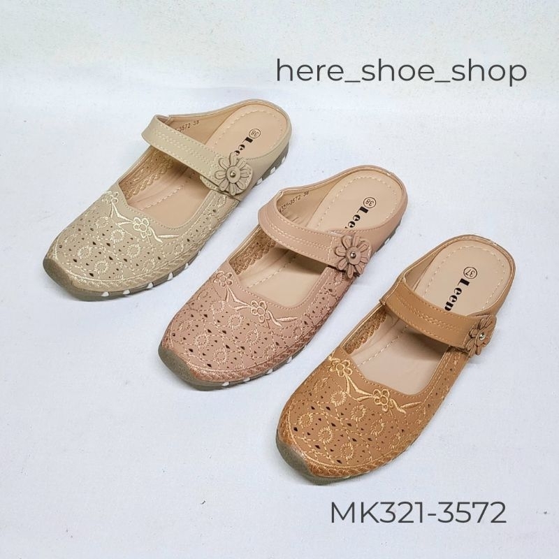 รองเท้าปิดหน้าเปิดส้นฉลุลายดอกไม้งานhandmadeใส่สบาย