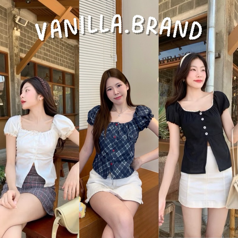 เสื้อแขนตุ๊กตา กระดุมดอกไม้ แต่งขอบลูกไม้ -ttm / VB0300