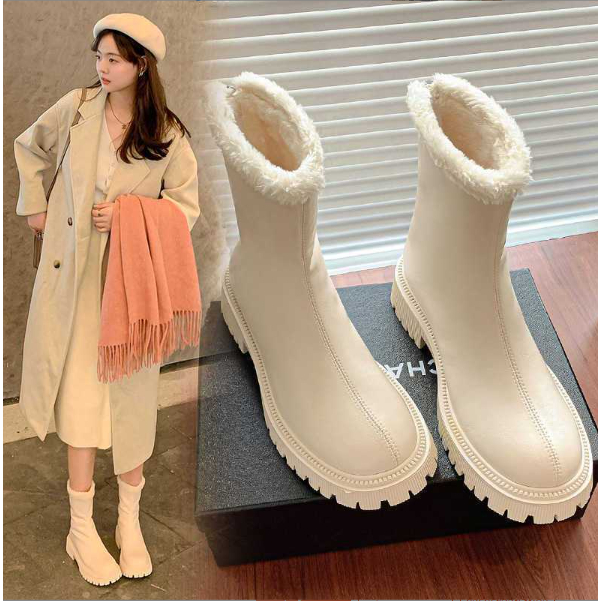 พร้อมส่ง รองเท้าบูทหนังบุขน ใส่หิมะได้