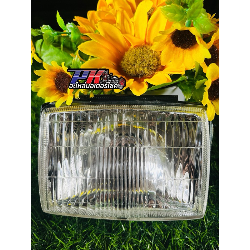 ไฟหน้า(พร้อมขั้ว+หลอด) ใช้สำหรับรถรุ่น YAMAHA Belle-80 (SUPER)
