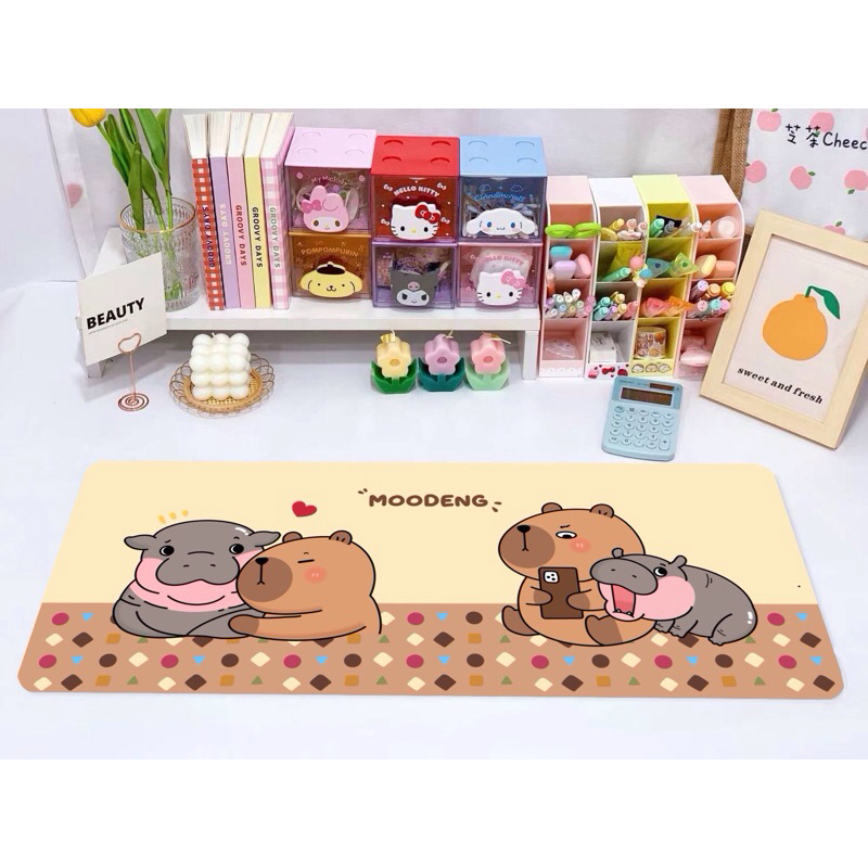 (พร้อมส่งในไทย)แผ่นรองเม้าส์ รองคีย์บอร์ด ลายน้องหมูเด้ง