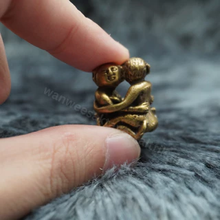 พ่อเป๋อแม่เป๋อมหาเสน่ห์ ทองเหลืองแท้ 100% ขนาด 2*2.5 cm เสน่ห์ ความรัก ความหลง