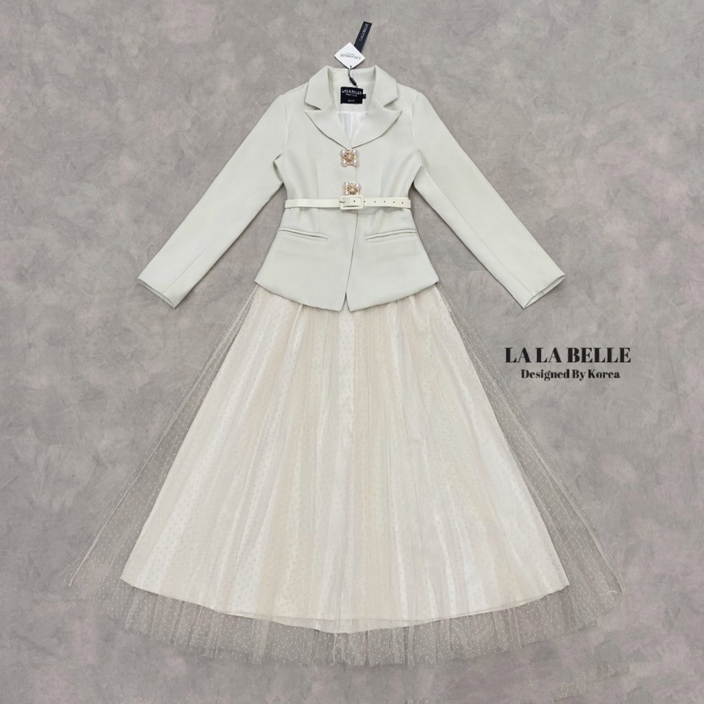 LA LA BELLE เซต4ชิ้น เสื้อสูทคอปกกระดุมหน้าแขน(*สอบถามสต๊อกก่อนกดสั่งน๊า)