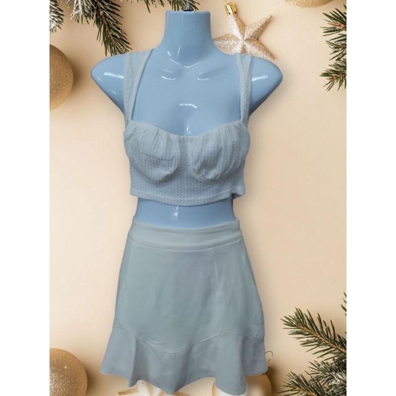 ชุดเซ็ทเสื้อครอปSHEINสีขาวมือสอง กางเกงกระโปรงสีขาวRICHY SHOP มือสอง ชุดเซ็ทแฟชั่น ชุดเซ็ทสีขาวไซส์m