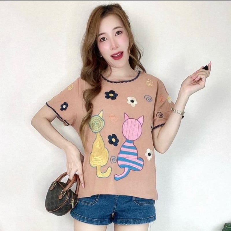 เสื้อปัก ผ้าฝ้าย มาใหม่ อก 44“ ยาว 23” (ขนาดจะอยู่มุมซ้ายล่างของภาพค่ะ) Nudyda เสื้อสาวอวบ สาวเจ้าเนื้อใส่ได้ค่า