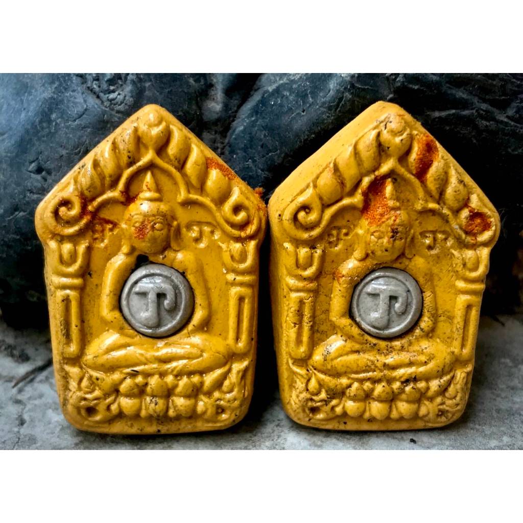 ลุ้นเนื้อซีลเดิม พระขุนแผน นะโม หลวงปู่อิ่ม ปัญญาวุโธ