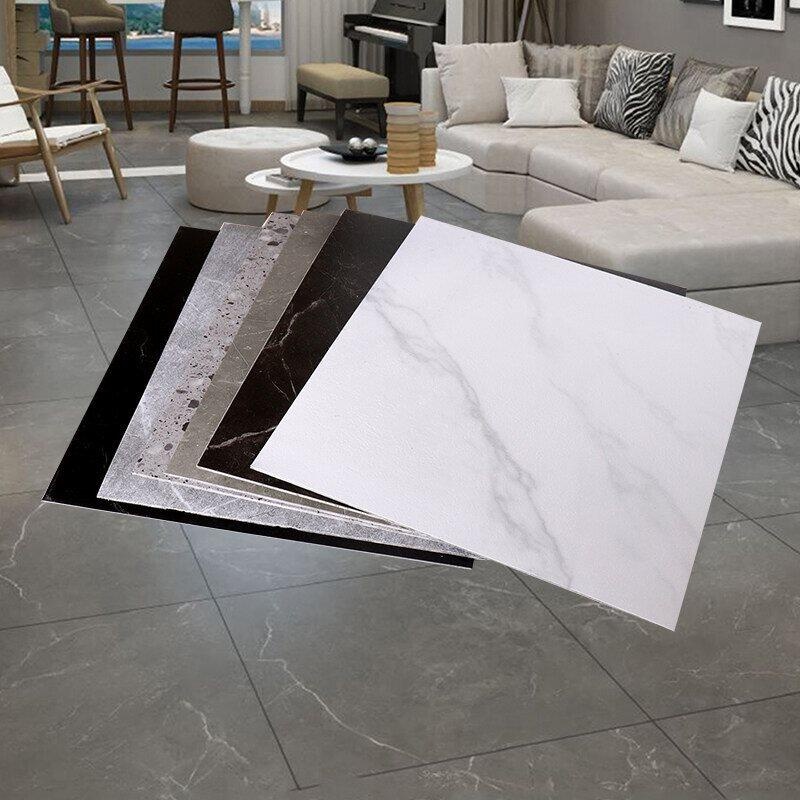 กระเบื้พื้นยาง กาวในตัวพื้น แต่งห้อง ปูพื้นห้องนอน 45X45CM แผ่นปูพื้น กันรอยขีดข่วนและทนทาน