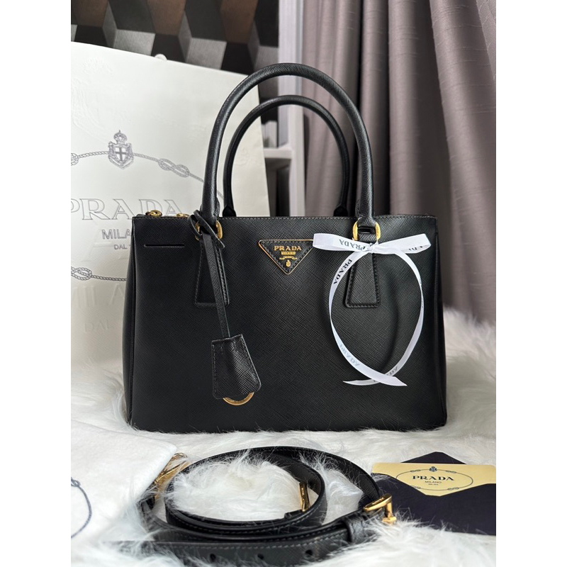 Prada saffiano lux size 30