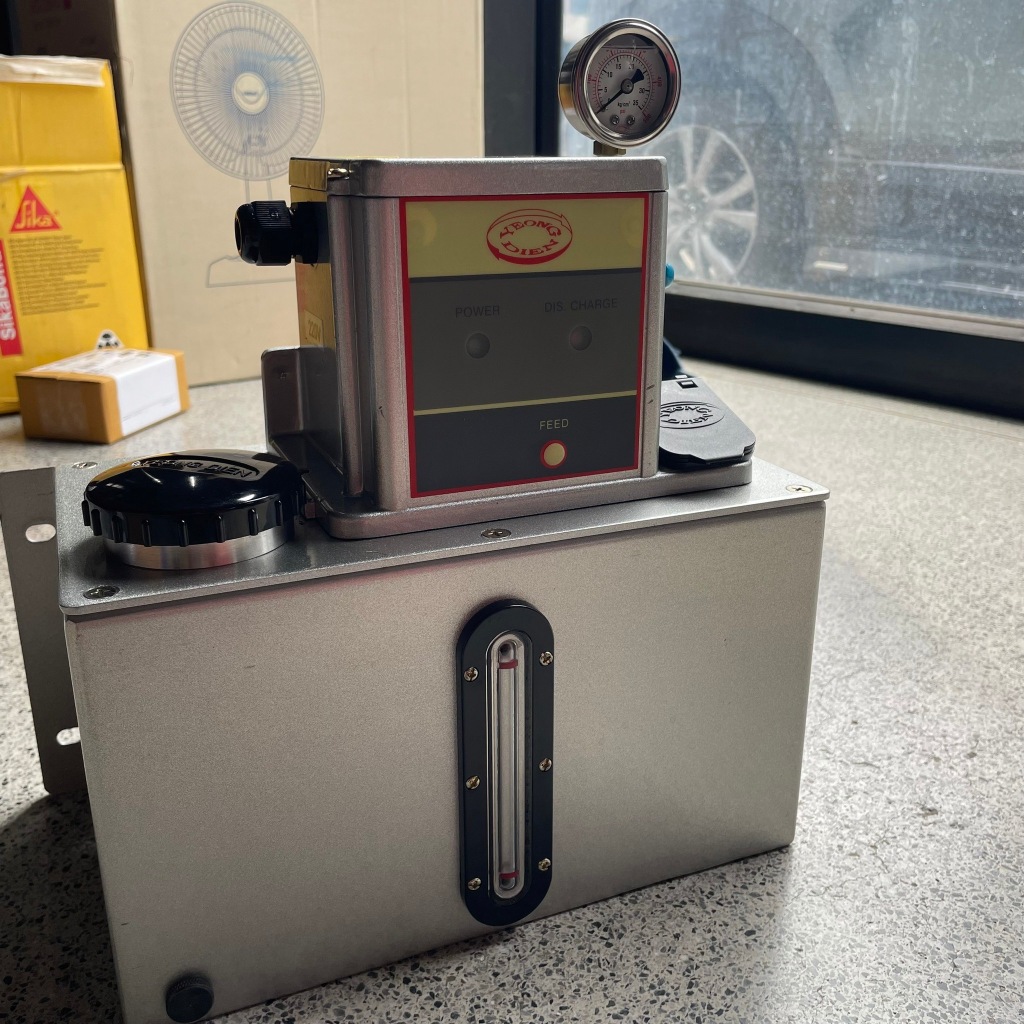 MFE-302FWB-T4A  PUMP