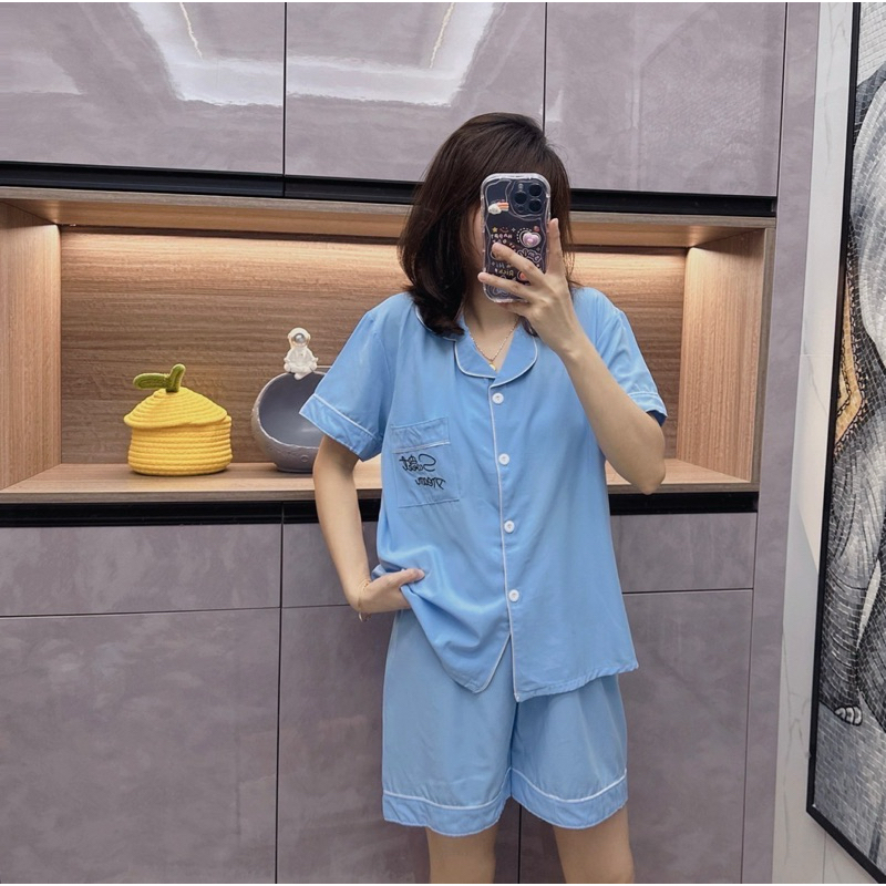 ชุดนอนแขนสั้นขาสั้นผ้าไหมอิตาลี งานฟรีไซส์ ใส่สบาย