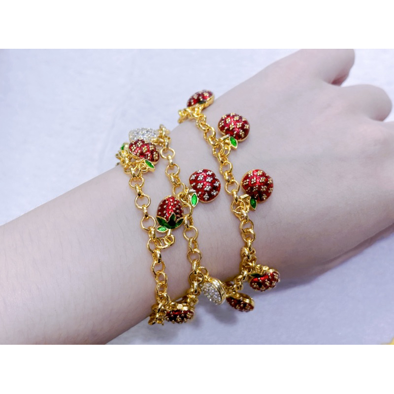 สร้อยข้อมือทองห้อยจี้แอ๊ปเปิ้ลสุดน่ารัก ปรับความยาวได้ถึง19cm ของขวัญวันเกิด 🎁