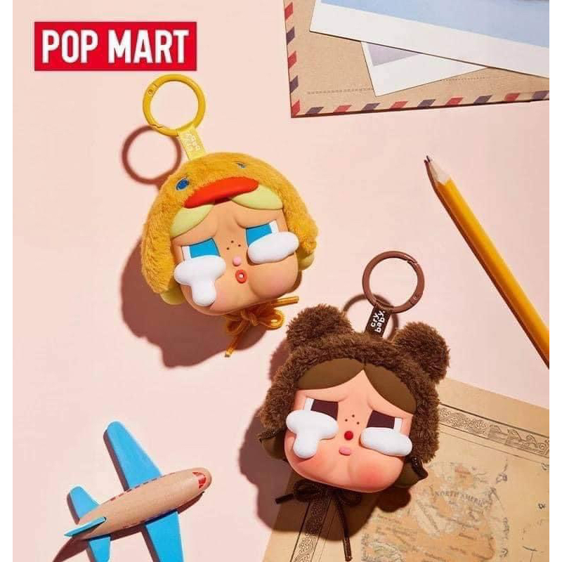 พร้อมส่ง พวงกุญแจAirpod cases Crybaby เป็ดเหลืองและหมีน้ำตาล