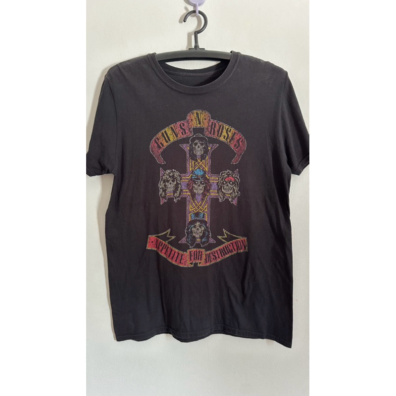 เสื้อวง Guns N’ Roses ของแท้จากกระสอบมือสอง