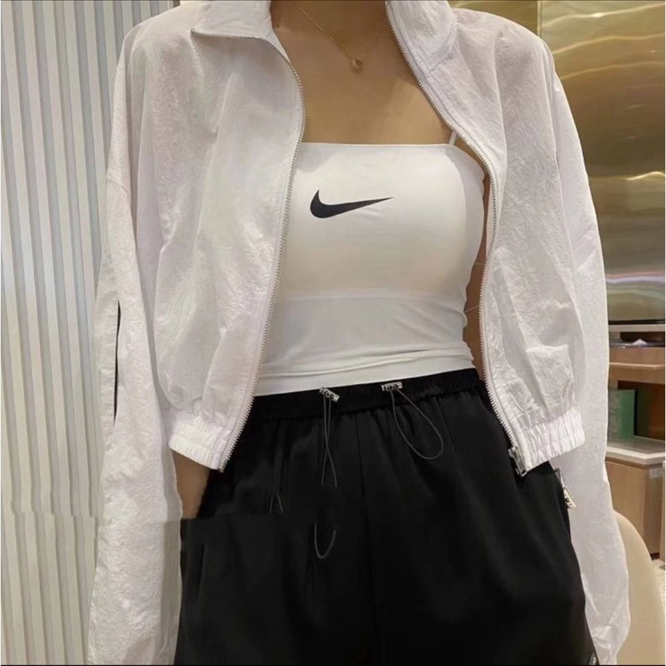 เสื้อในสปอร์ตบรา สายเดี่ยว เสริมฟองน้ำ ครอปครึ่งตัว thumbnail 3