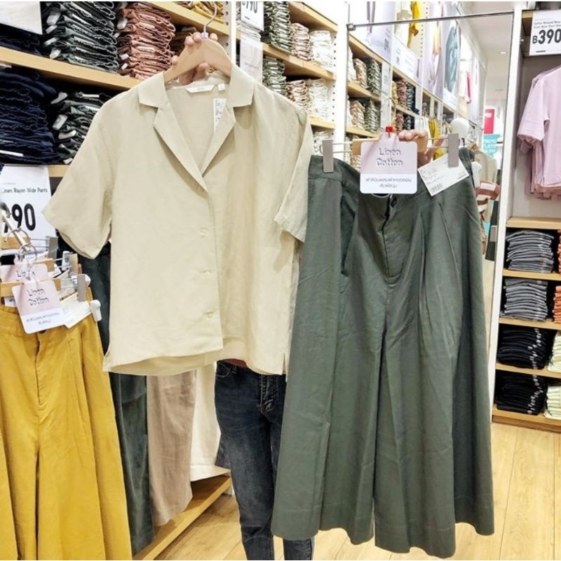 เสื้อเชิ้ตแขนสั้นuniqloลินินเบลนสีเบจbestseller