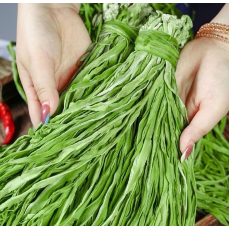 ก๊งฉ่ายแห้ง ผักกรอบ งูเขียว ขนาด100g ทานคู่ชาบูหมาล่า หรือตำส้มตำ นำไปประกอบอะหารได้หลากหลาย 干贡菜