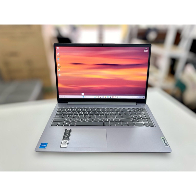 โน้ตบุ๊ค Lenovo Ideapad Slim 3 Core i5 Gen11 รุ่น 15ITL6-82H803BGTA ( มือ 1 ขายกัน 17,000 )