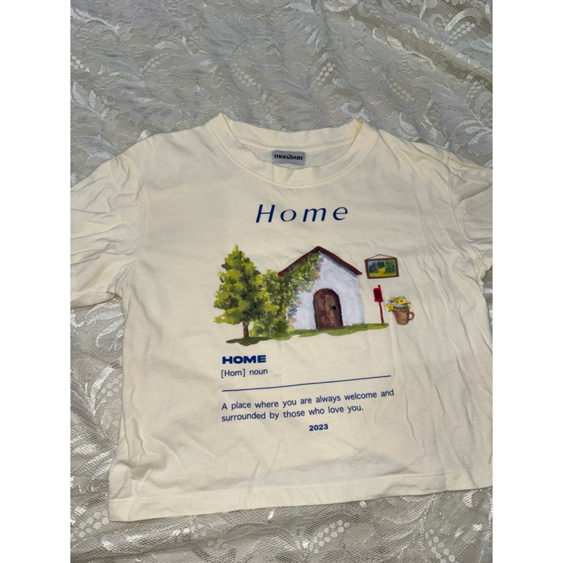 เสื้อยืดคอกลม mon2sun