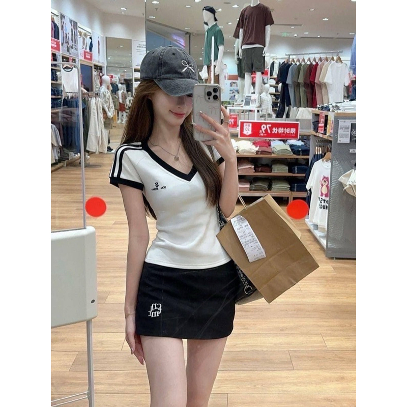 พร้อมส่ง งานปังกระแสมากก ชุดsetกระโปรง สไตล์สาวเวียดนาม