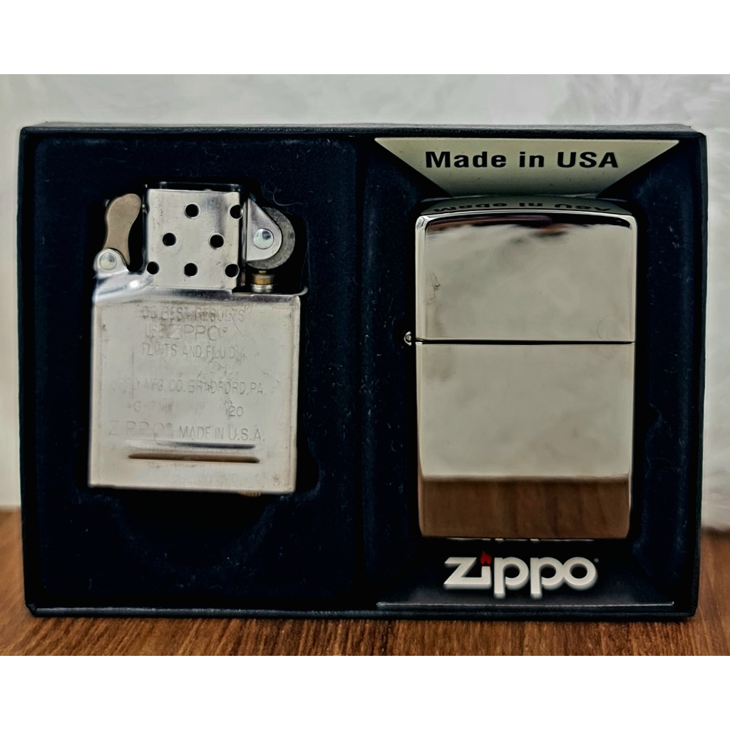 ZIPPO ชุดตัวสีเงิน แถม ถังในเพิ่ม 1 ชิ้น แท้ 100% USA