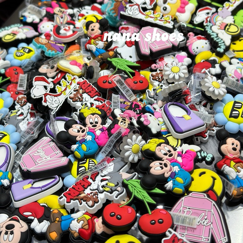 โลโก้ตัวอักษรภาษาอังกฤษ crocs jibbitz สําหรับตกแต่งด้านบน